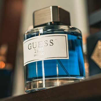 Guess - 1981 Indigo eau de toilette parfüm uraknak