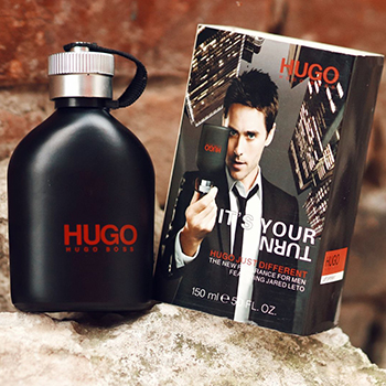 Hugo Boss - Just Different eau de toilette parfüm uraknak