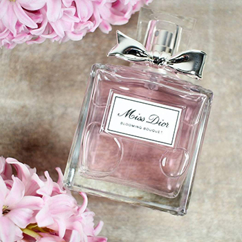 Christian Dior - Miss Dior Blooming Bouquet (2011) eau de toilette parfüm hölgyeknek