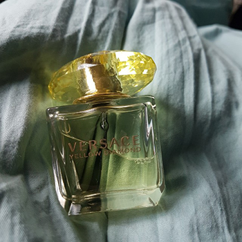 Versace - Yellow Diamond eau de toilette parfüm hölgyeknek