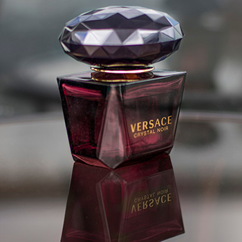Versace - Crystal Noir (eau de toilette) (2021) szett V. eau de toilette parfüm hölgyeknek