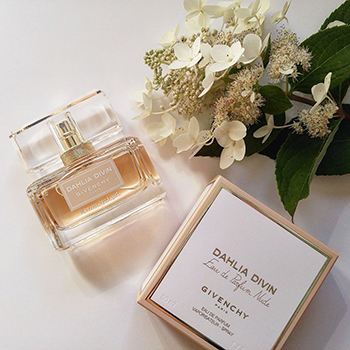 Givenchy - Dahlia Divin Nude eau de parfum parfüm hölgyeknek