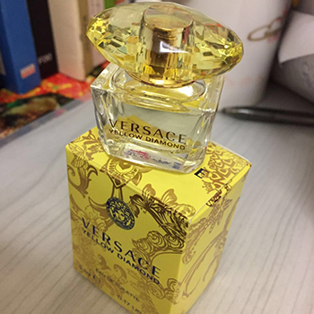 Versace - Yellow Diamond eau de toilette parfüm hölgyeknek