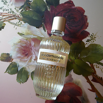 Givenchy - EauDemoiselle eau de toilette parfüm hölgyeknek